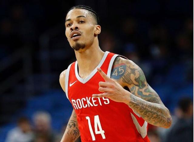 赵宇豪：祝福尹鸿博未来一切顺利；祝愿河南队足协杯夺冠（赵宇豪送祝福：愿尹鸿博前程似锦，盼河南队问鼎足协杯）