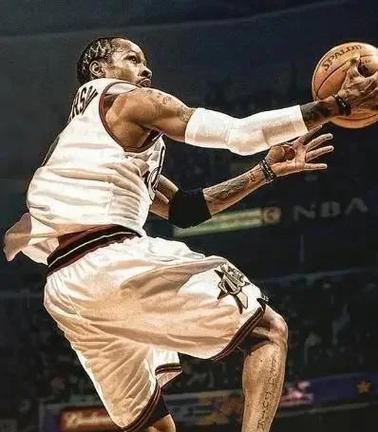 拉斯帕多里：巴萨与皇马都非常强大，但我觉得马竞同样出色（拉斯帕多里：巴萨皇马实力强劲，马竞同样不遑多让）