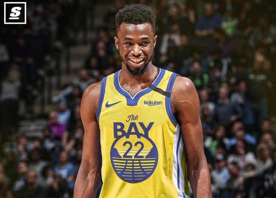 辽宁男篮王哲林末节关键表现（王哲林末节发力撑起辽宁男篮）