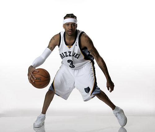 阿斯：吕迪格恢复有球训练，有望在对阵埃尔切的比赛中复出（阿斯报道：吕迪格已恢复带球训练，或将于战埃尔切时复出）